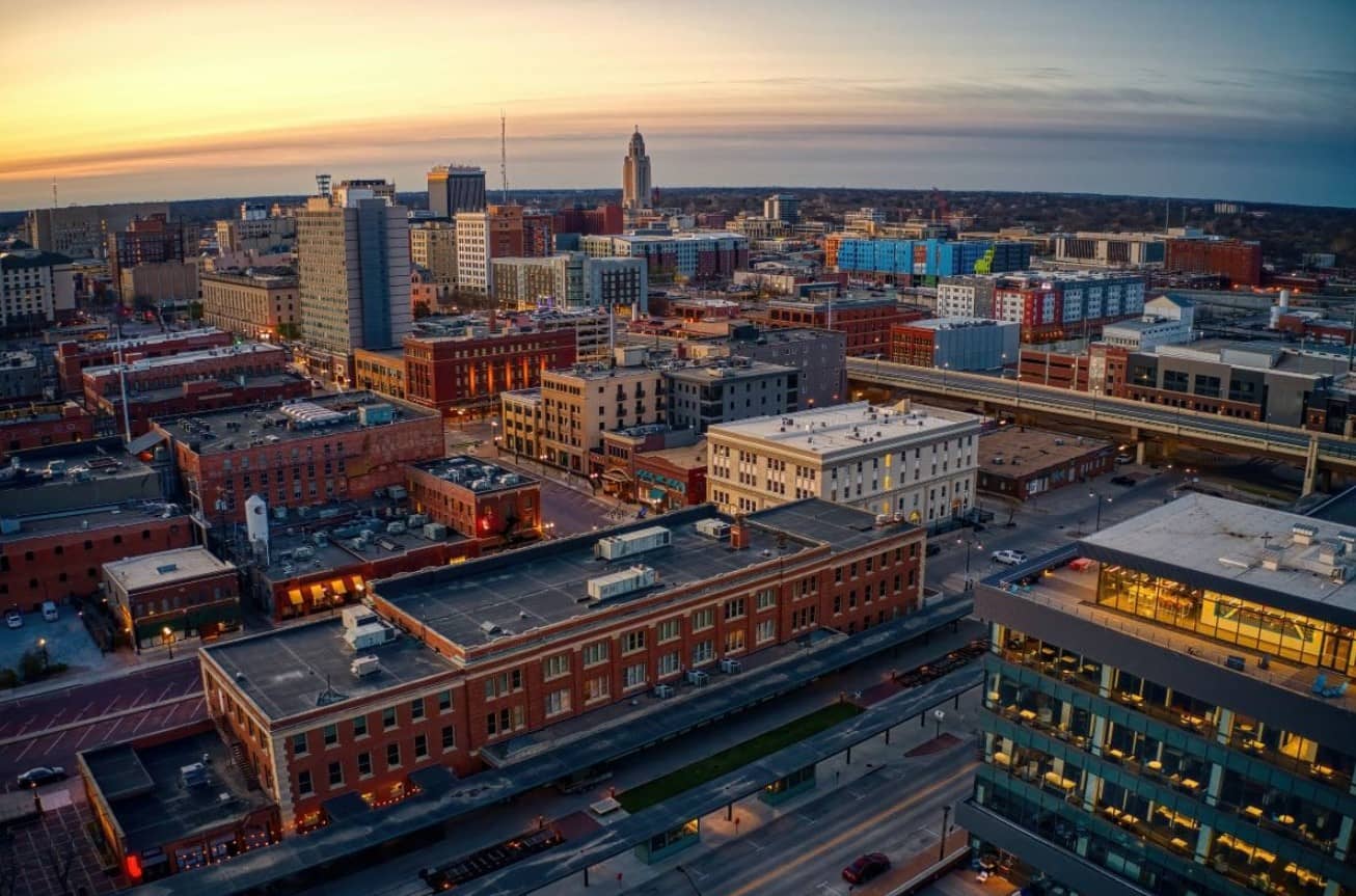 Fast & Easy Online Loans in Lincoln, NE - Get Money Today